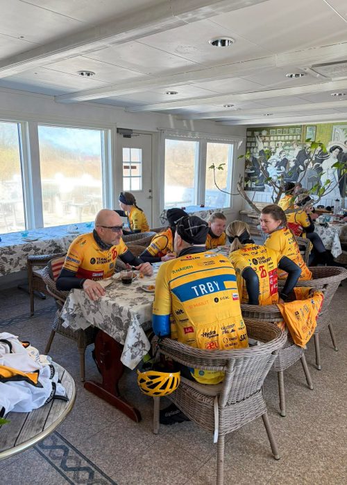 6c15bf7ff09c3f634d3be6da0c7fabd5